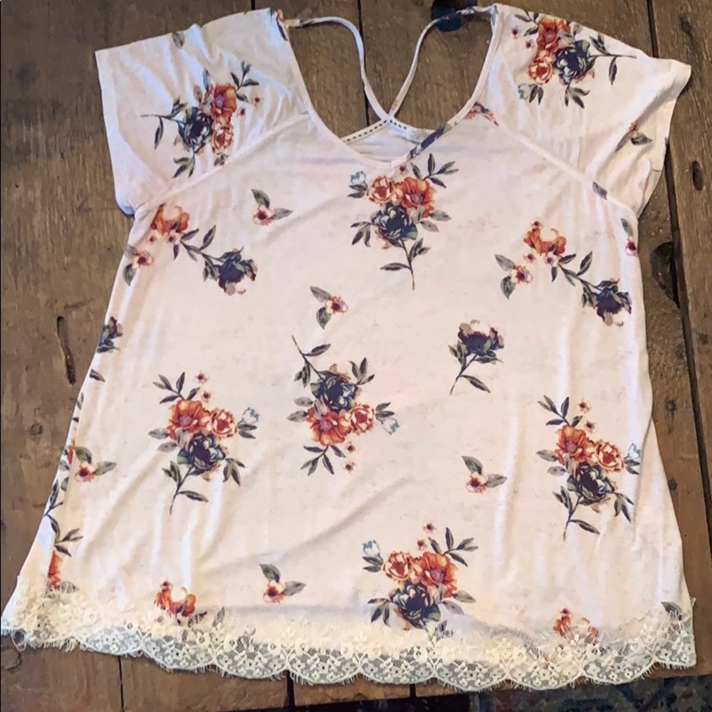 Floral tee